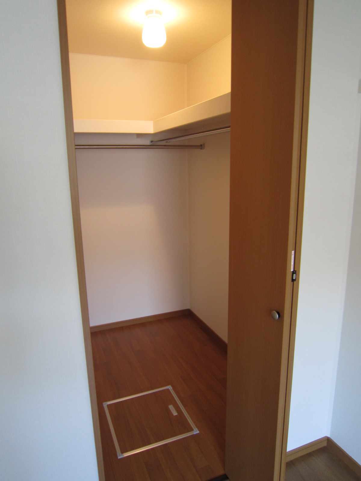 収納　ウォークインクローゼット