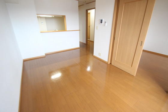 居室・リビング　※別部屋の写真です