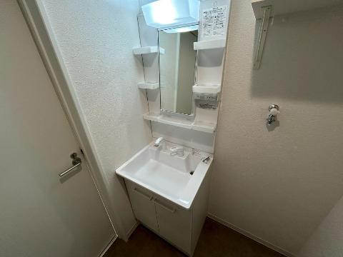 洗面設備　洗髪洗面化粧台