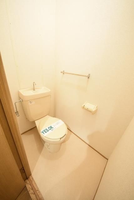 トイレ　清潔感のあるトイレ