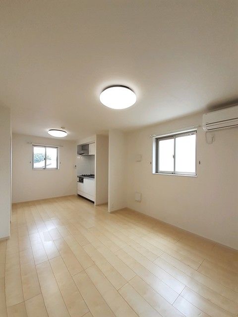 居室・リビング　☆明るい居室☆