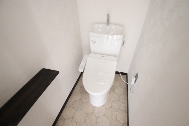 トイレ　別部屋の写真です。※現状優先