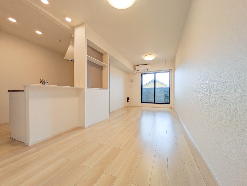 居室・リビング　図面と現状に相違がある場合には現状を優先