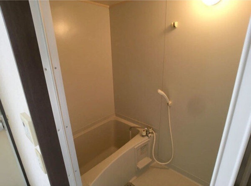 バス・シャワールーム　図面と現状に相違がある場合には現状を優先