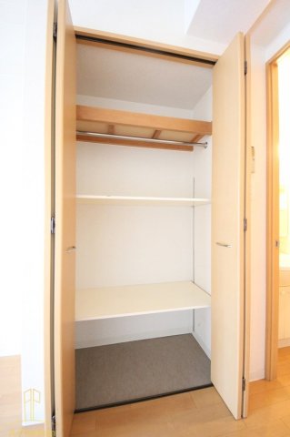 収納　エイペックス天神橋I