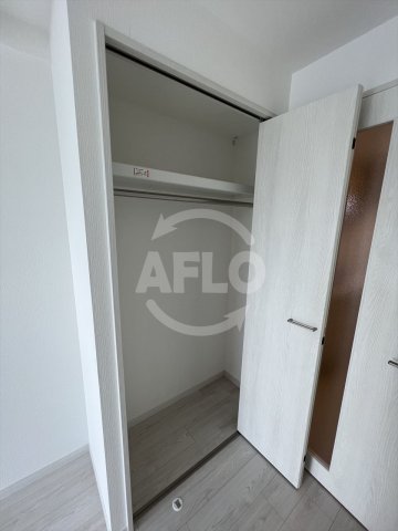 収納　アドバンス天王寺南パキラ　クローゼット