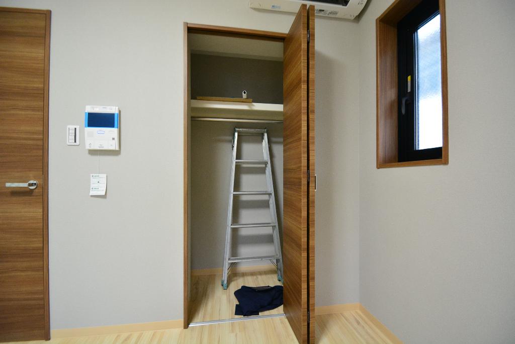 収納　クローゼット