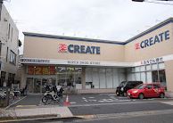 ドラックストア　クリエイトエス・ディー世田谷下馬店（ドラッグストア）まで220m