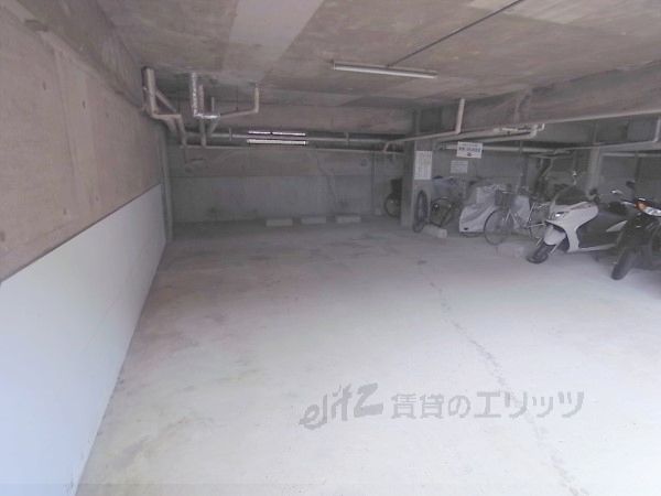 その他共有部分　駐車場