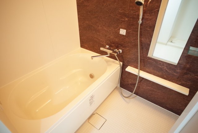 バス・シャワールーム　風呂