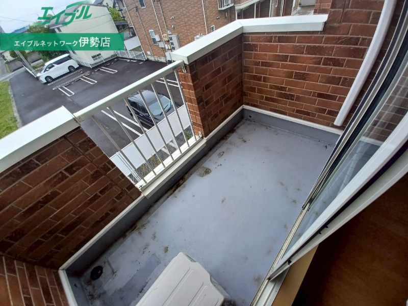 バルコニー　同物件別部屋のお写真です。