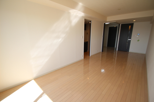 居室・リビング　広々としたお部屋です