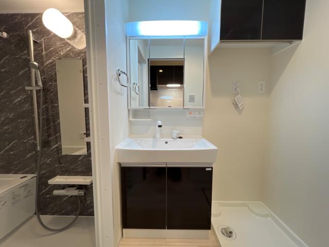 洗面設備　洗髪洗面化粧台（イメージ）