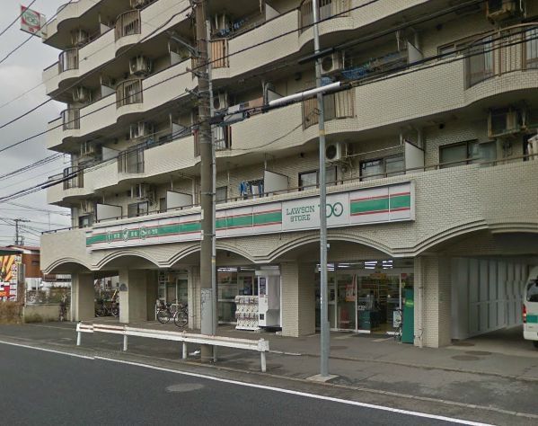 コンビニ　ローソンストア１００（コンビニ）まで384m