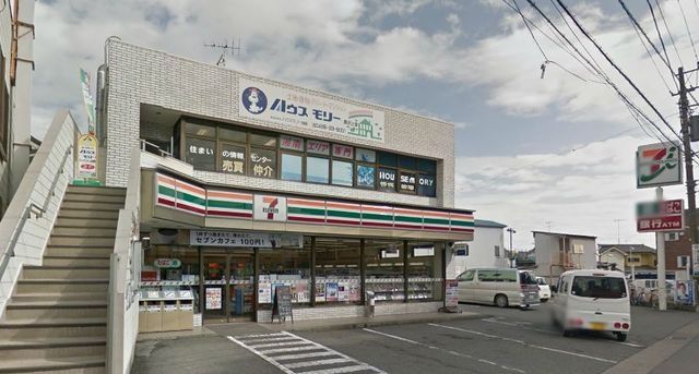 コンビニ　セブンイレブン辻堂熊ノ森店（コンビニ）まで890m