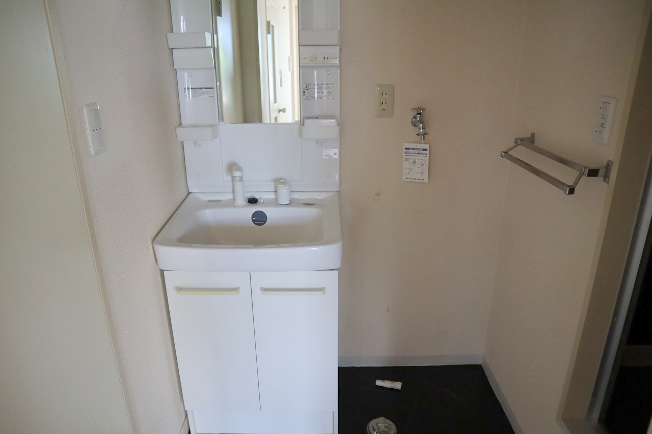 洗面設備　※参考写真　前回入居時の写真です