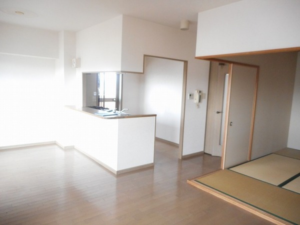 居室・リビング　広々リビング！