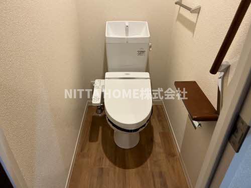 トイレ　温水洗浄付きのトイレです◇