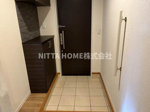 玄関　シューズボックス完備の玄関◇