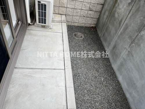 バルコニー　南向きのテラスがついています＊