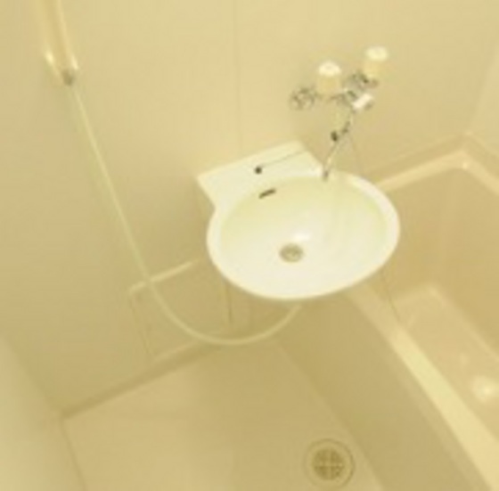 洗面設備　※別部屋の写真です