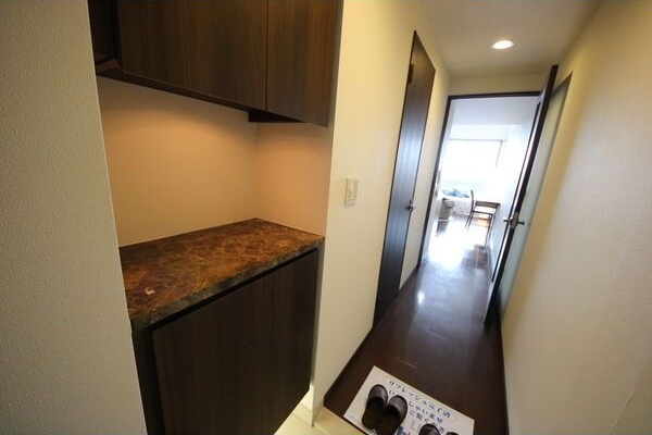 玄関　くじらのゼロ賃貸は＼仲介手数料0円×初期費用最安×全国対応／