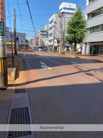 その他　前面道路（その他）まで0m