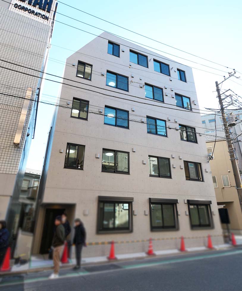 建物外観　外観は落ち着いています