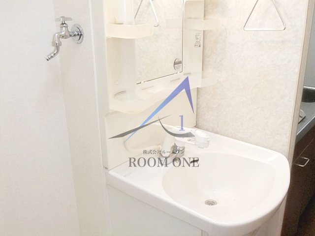 洗面設備　洗面台です。