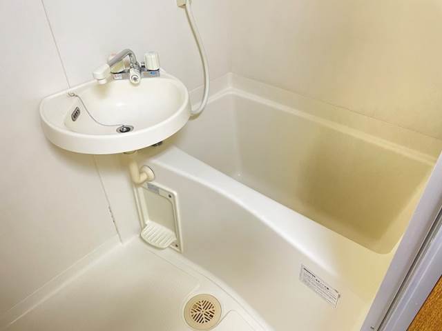 バス・シャワールーム　別号室