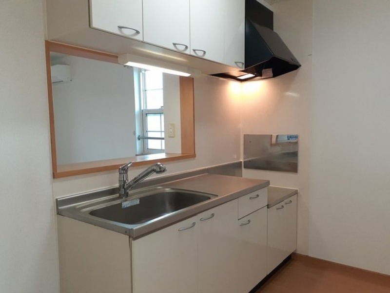 キッチン　図面と現状に相違がある場合には現状を優先