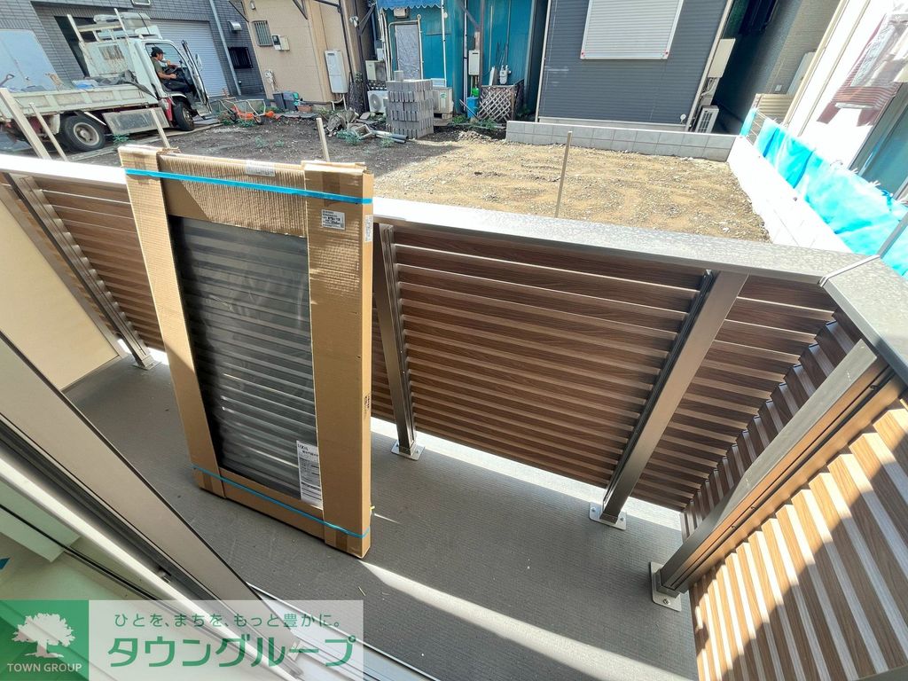 バルコニー　バルコニー