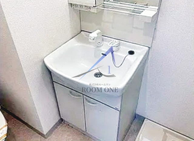 洗面設備　洗面台です。
