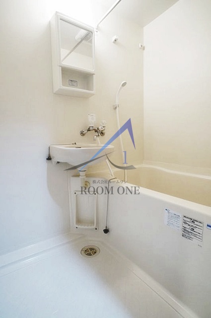 バス・シャワールーム　お風呂です。