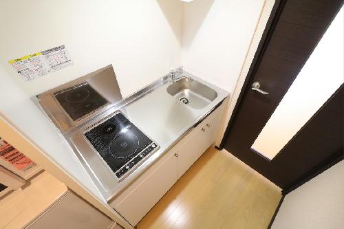 キッチン　お掃除らくらく２口コンロ付（手前のみIＨ専用）ワイドキッチン