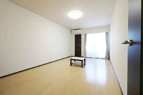 居室・リビング　当社最新のクレイノシリーズ！モダンな室内が好きな方へ