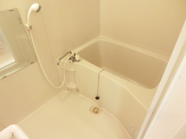 バス・シャワールーム　お風呂で毎日の疲れもスッキリ♪