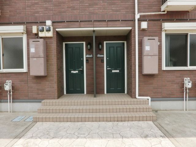 エントランス　建物入り口部分です