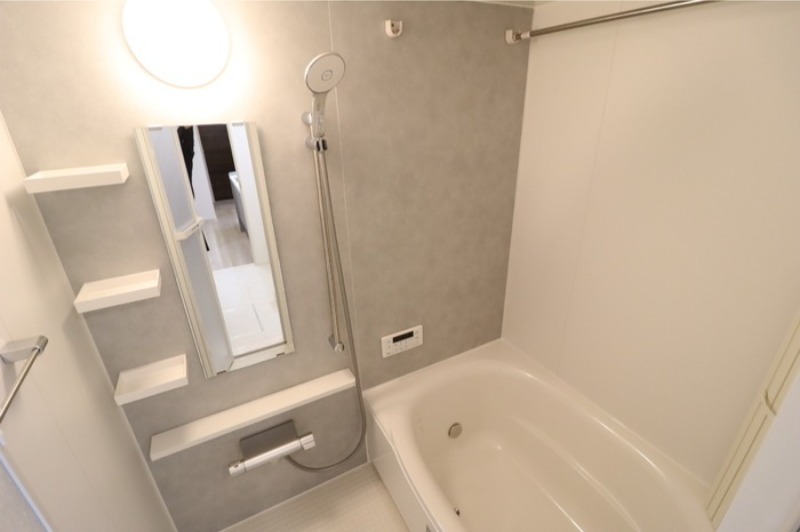 バス・シャワールーム　図面と現状に相違がある場合には現状を優先