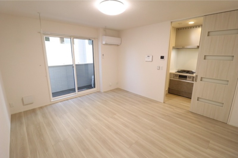 居室・リビング　図面と現状に相違がある場合には現状を優先