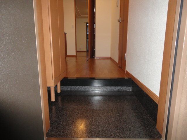 玄関　ゆったりとした玄関です