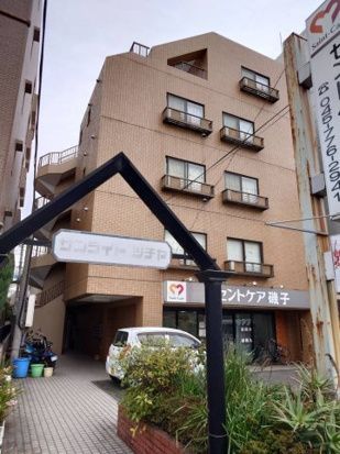 建物外観　便利な駅近マンションです