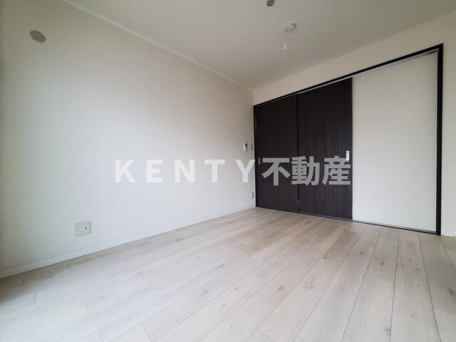 居室・リビング　こちらのリビングで趣味の時間をお楽しみください