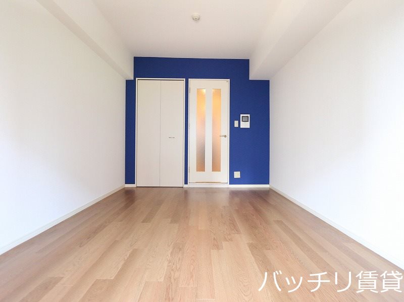 居室・リビング　写真は別号室イメージの為、現状を優先致します