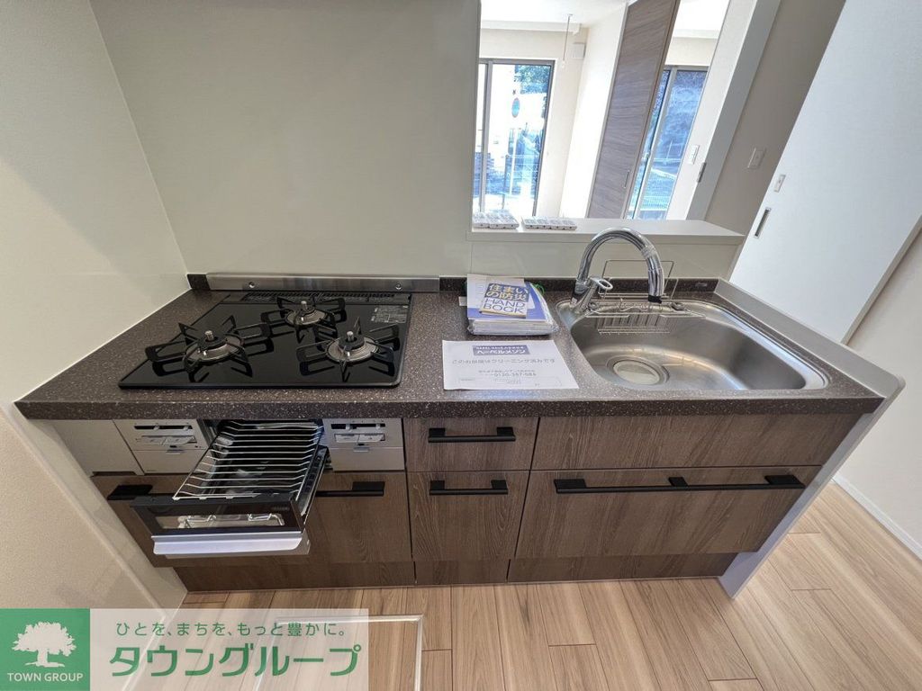 キッチン　★３口コンロ★