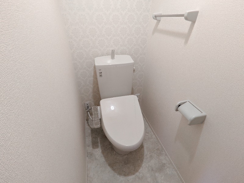 トイレ　図面と現状に相違がある場合には現状を優先