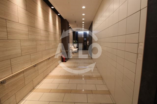 ロビー　アートアルテール　ロビー