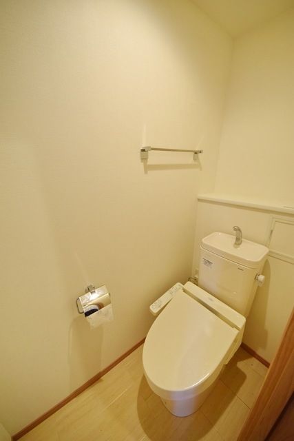 トイレ　★タウンハウジング聖蹟桜ヶ丘店まで★