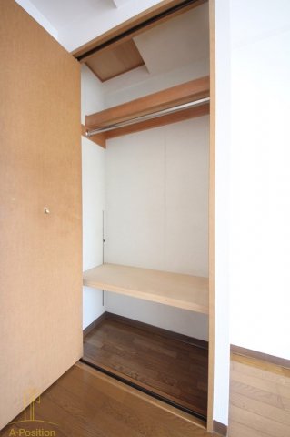 収納　エスリード梅田東