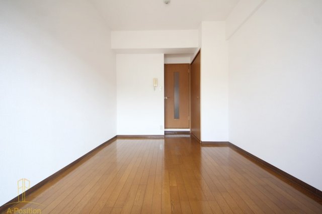 居室・リビング　エスリード梅田東